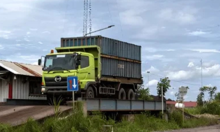 Heavy-Duty Weighbridge System by Prachi Enterprises